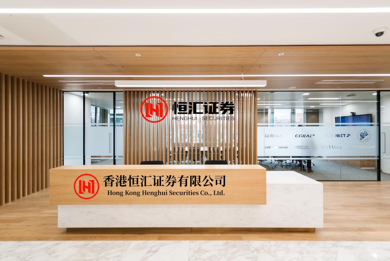 天天配资 《九龙城寨》续集、朱一龙章子怡新片...621部新作来袭！